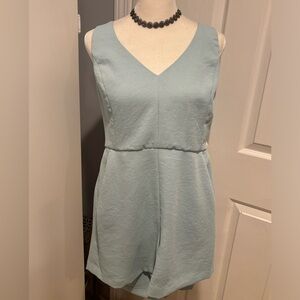 Aritzia Wilfred Ecoulement Open Back romper